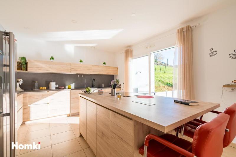 Maison de campagne - 204 m² - 4 pièces