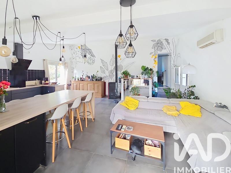 Maison - 110 m² - 5 pièces