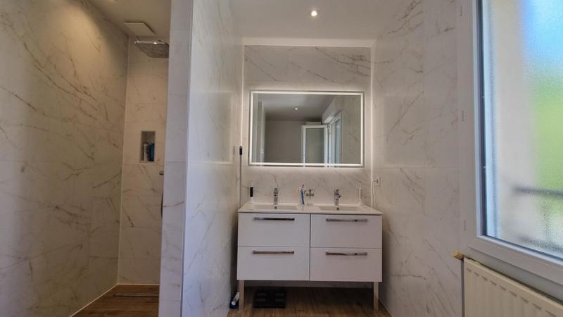 Maison - 149 m² - 6 pièces