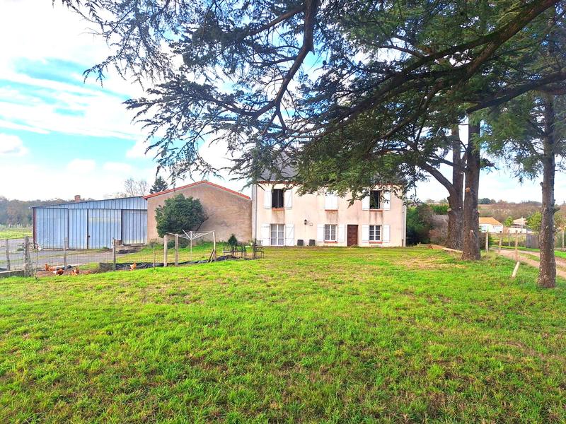 Bastide - 257 m² - 14 pièces