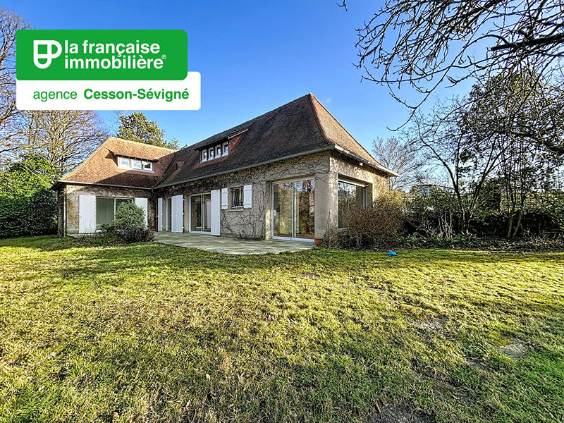 Maison - 127 m² - 6 pièces