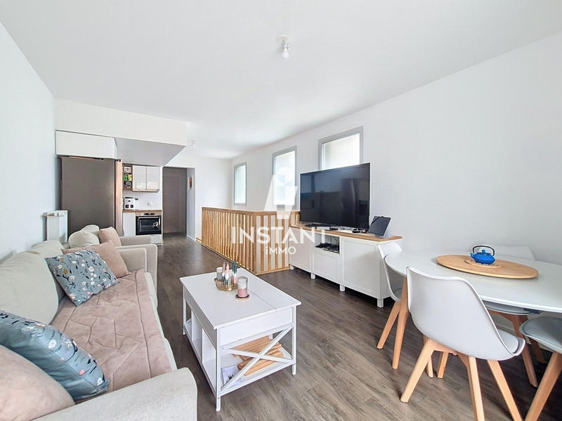 Appartement - 80 m² - 4 pièces