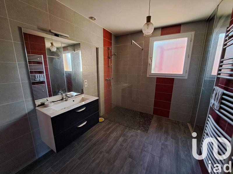 Maison de village - 250 m² - 9 pièces