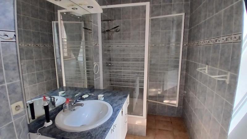 Maison ancienne - 194 m² - 7 pièces