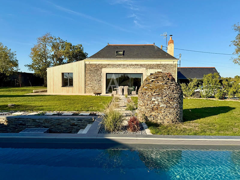 Maison - 193 m² - 6 pièces