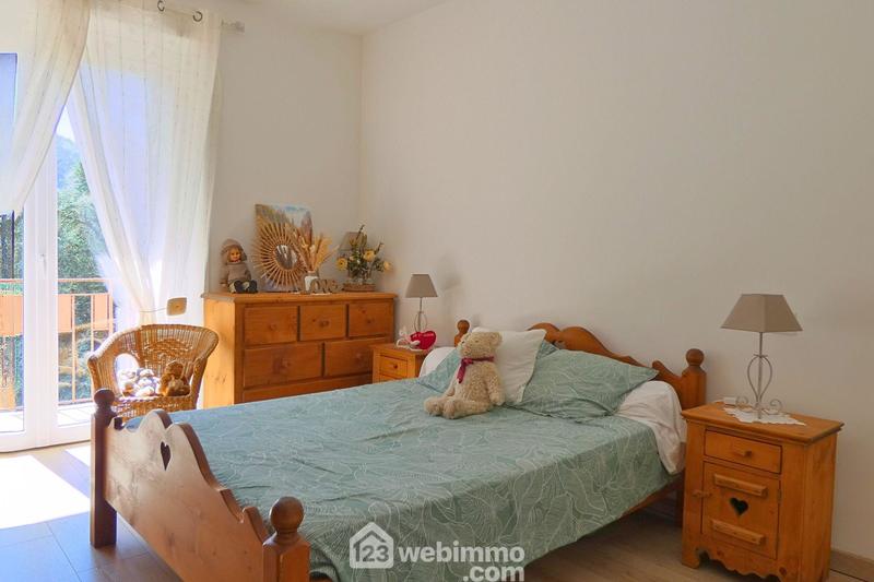 Appartement - 119 m² - 4 pièces