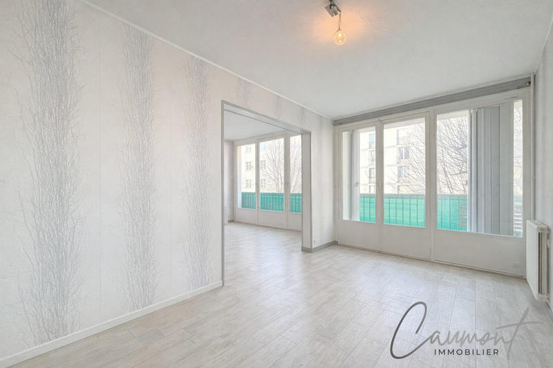 Appartement - 77 m² - 3 pièces