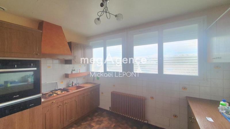 Maison - 87 m² - 5 pièces