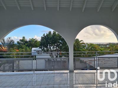 Maison - 180 m² - 5 pièces