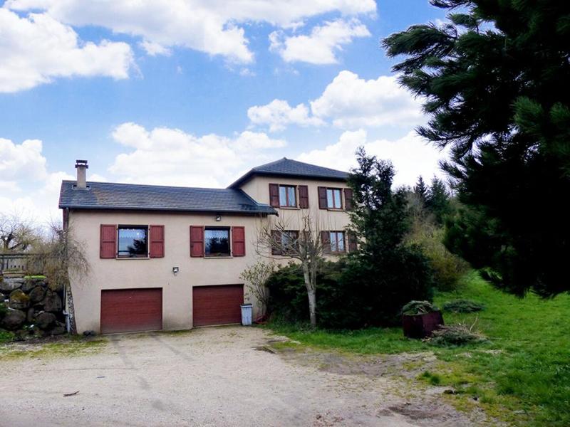 Maison - 199 m² - 7 pièces