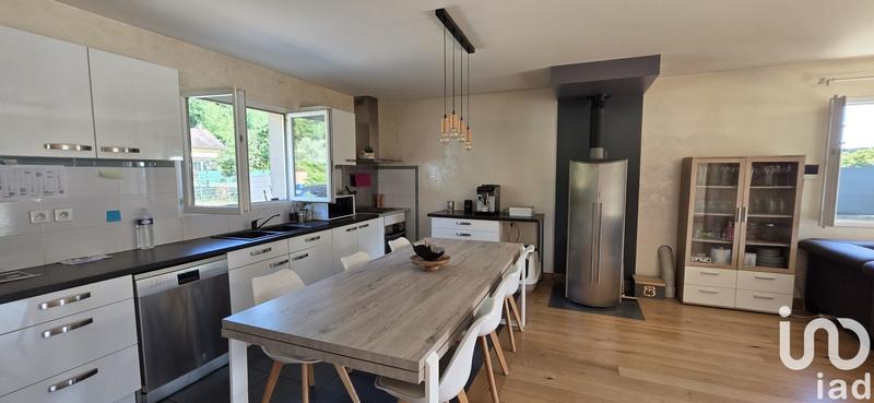 Maison - 104 m² - 5 pièces