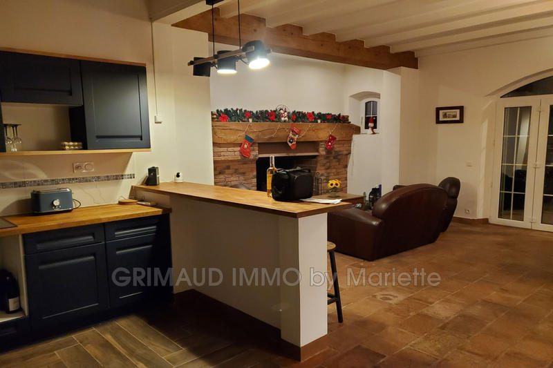 Maison - 188 m² - 7 pièces