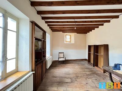 Maison - 95 m² - 3 pièces