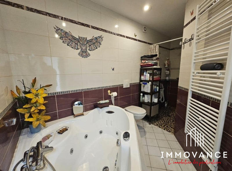 Appartement - 65 m² - 3 pièces