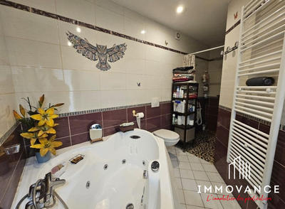 Appartement - 65 m² - 3 pièces