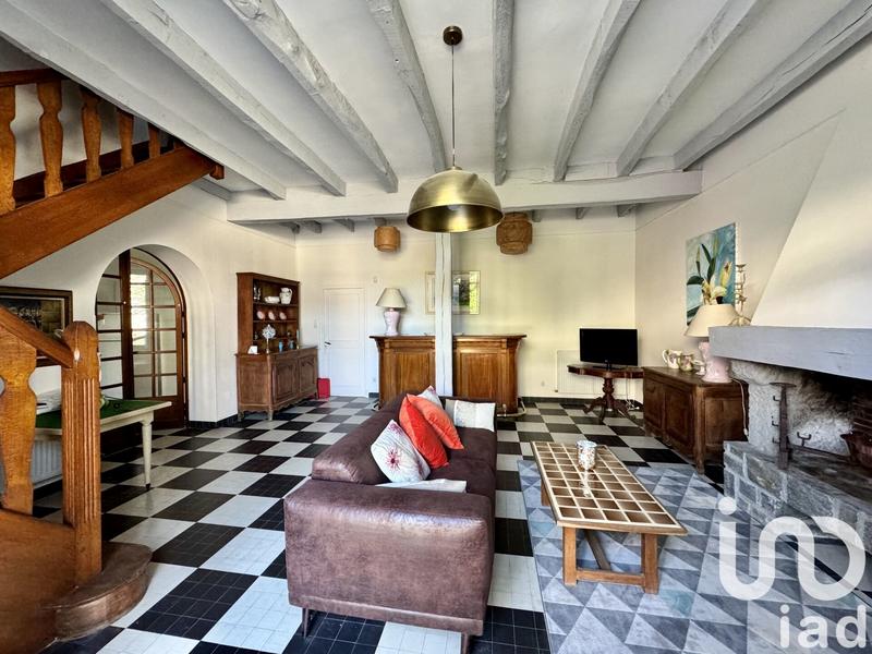 Maison - 180 m² - 10 pièces