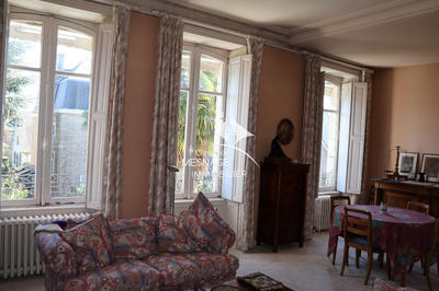 Appartement - 90 m² - 3 pièces