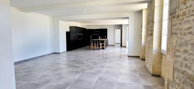 Maison ancienne - 270 m² - 8 pièces