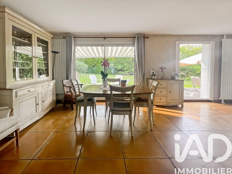 Maison - 140 m² - 6 pièces