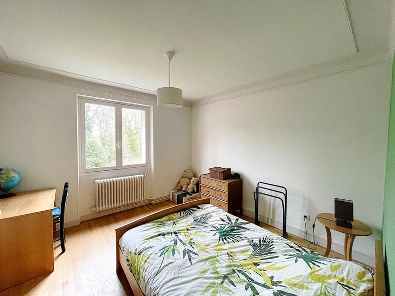 Maison - 358 m² - 12 pièces