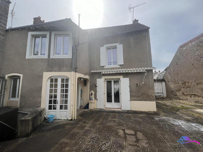 Maison - 115 m² - 4 pièces