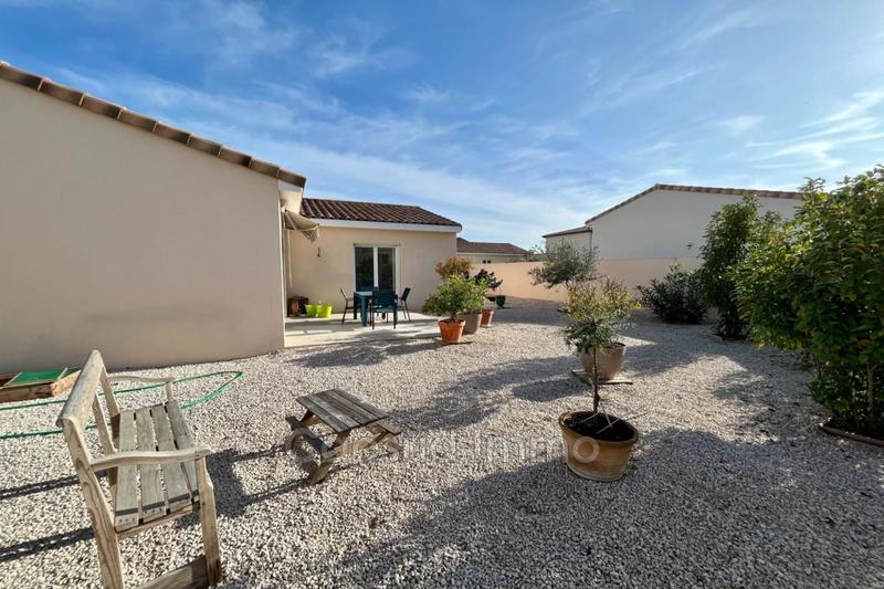 Villa - 90 m² - 4 pièces