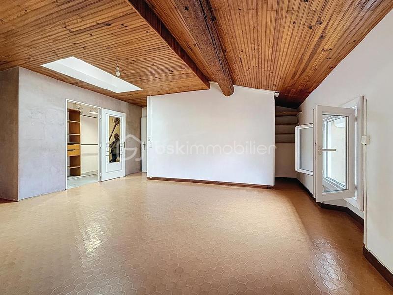 Maison de village - 90 m² - 4 pièces