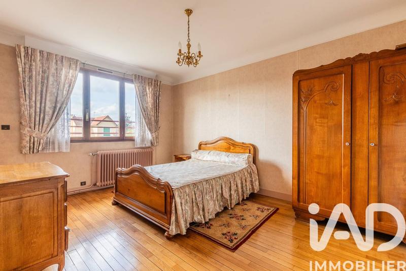 Maison - 105 m² - 6 pièces