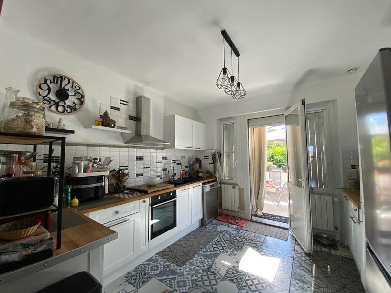 Maison - 187 m² - 8 pièces