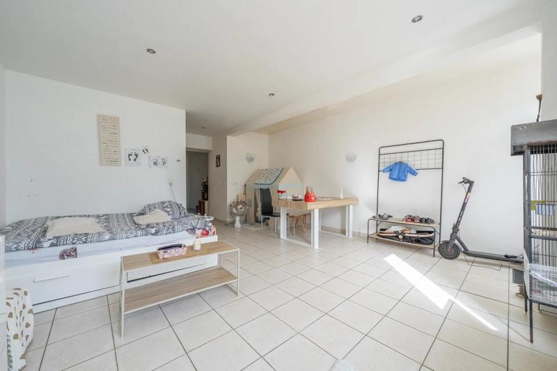 Maison - 166 m² - 4 pièces