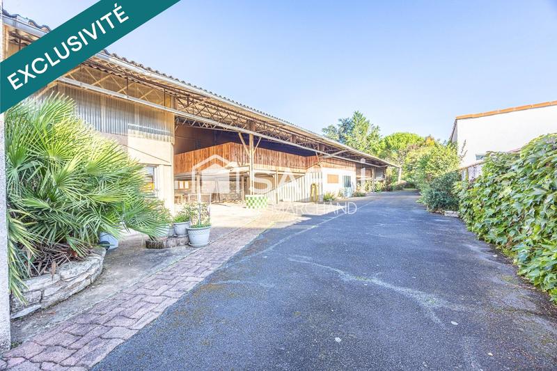 Maison - 205 m² - 6 pièces