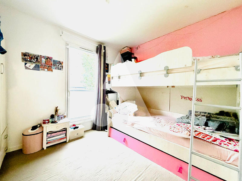 Appartement - 77 m² - 4 pièces