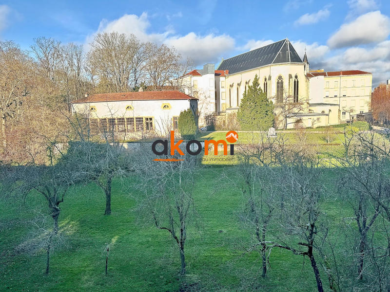 Appartement - 74 m² - 4 pièces