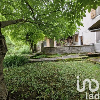 Maison - 187 m² - 7 pièces