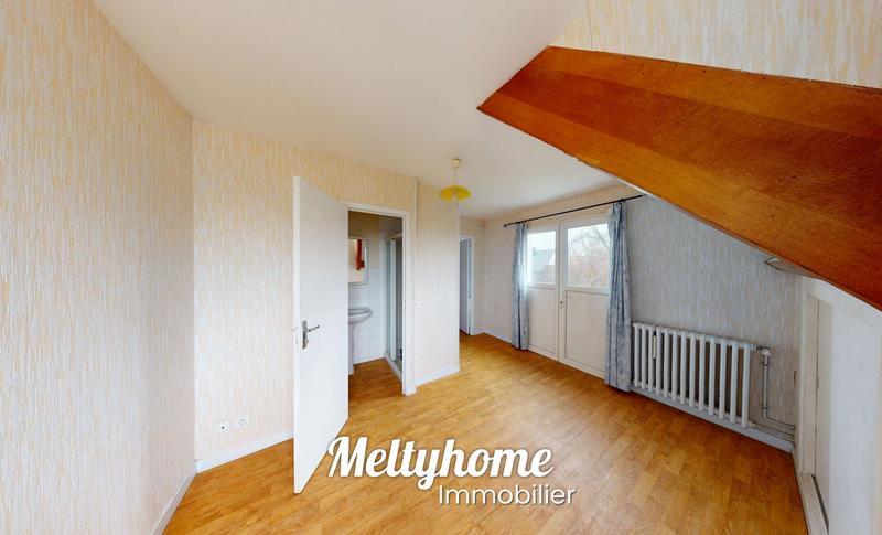 Maison - 148 m² - 6 pièces