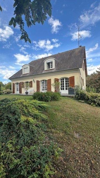 Propriété - 200 m² - 8 pièces