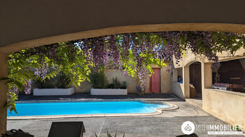 Maison - 222 m² - 4 pièces