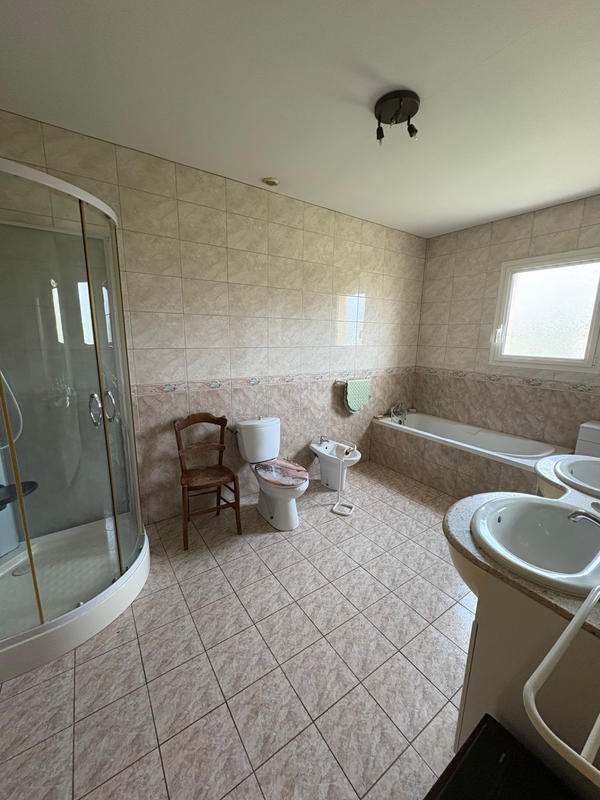 Maison - 130 m² - 4 pièces