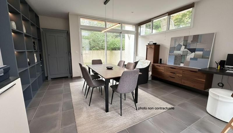 Maison - 160 m² - 7 pièces