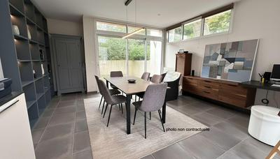 Maison - 160 m² - 7 pièces