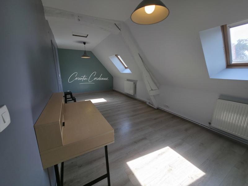 Propriété - 210 m² - 7 pièces
