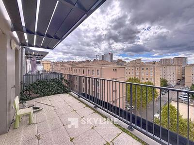 Appartement - 74 m² - 4 pièces