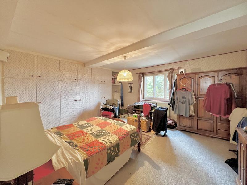 Maison - 449 m² - 6 pièces