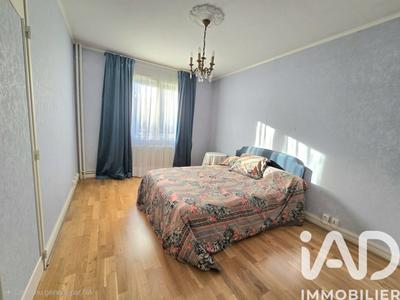 Appartement - 89 m² - 5 pièces