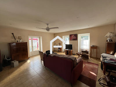 Maison - 105 m² - 4 pièces