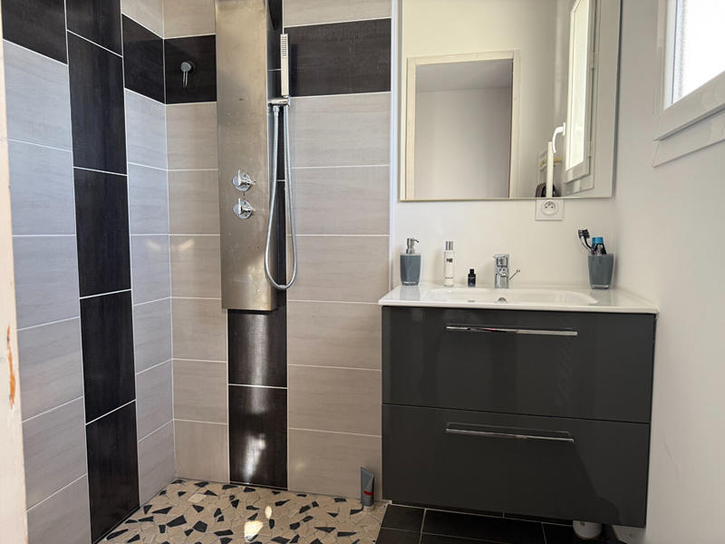 Maison - 92 m² - 5 pièces