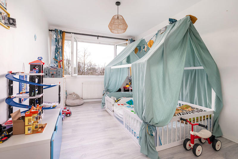 Appartement - 118 m² - 6 pièces