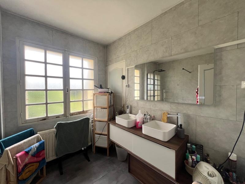 Maison - 140 m² - 6 pièces