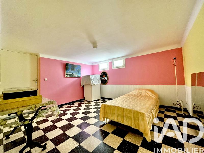 Maison - 174 m² - 7 pièces