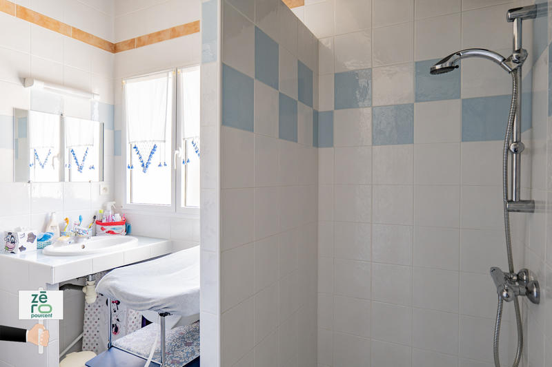 Maison - 143 m² - 6 pièces